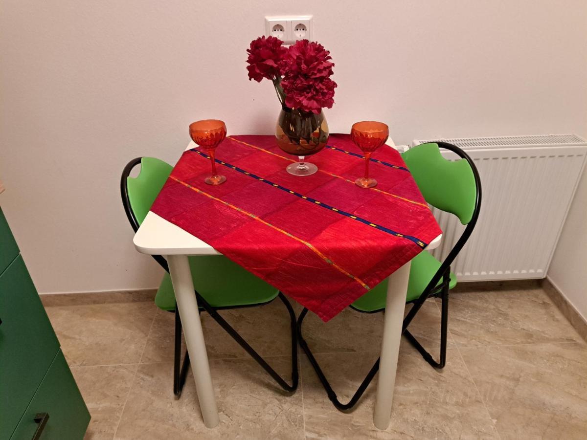 Schoene Wohnung Am Georgenberg Ройтлинген Екстериор снимка